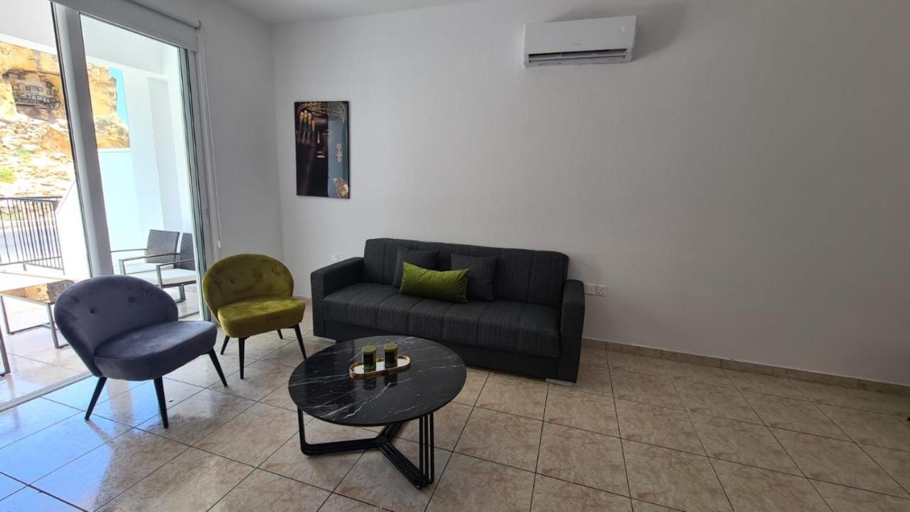 Laertis Apartments - By Imh Travel & Tours Pafos Zewnętrze zdjęcie