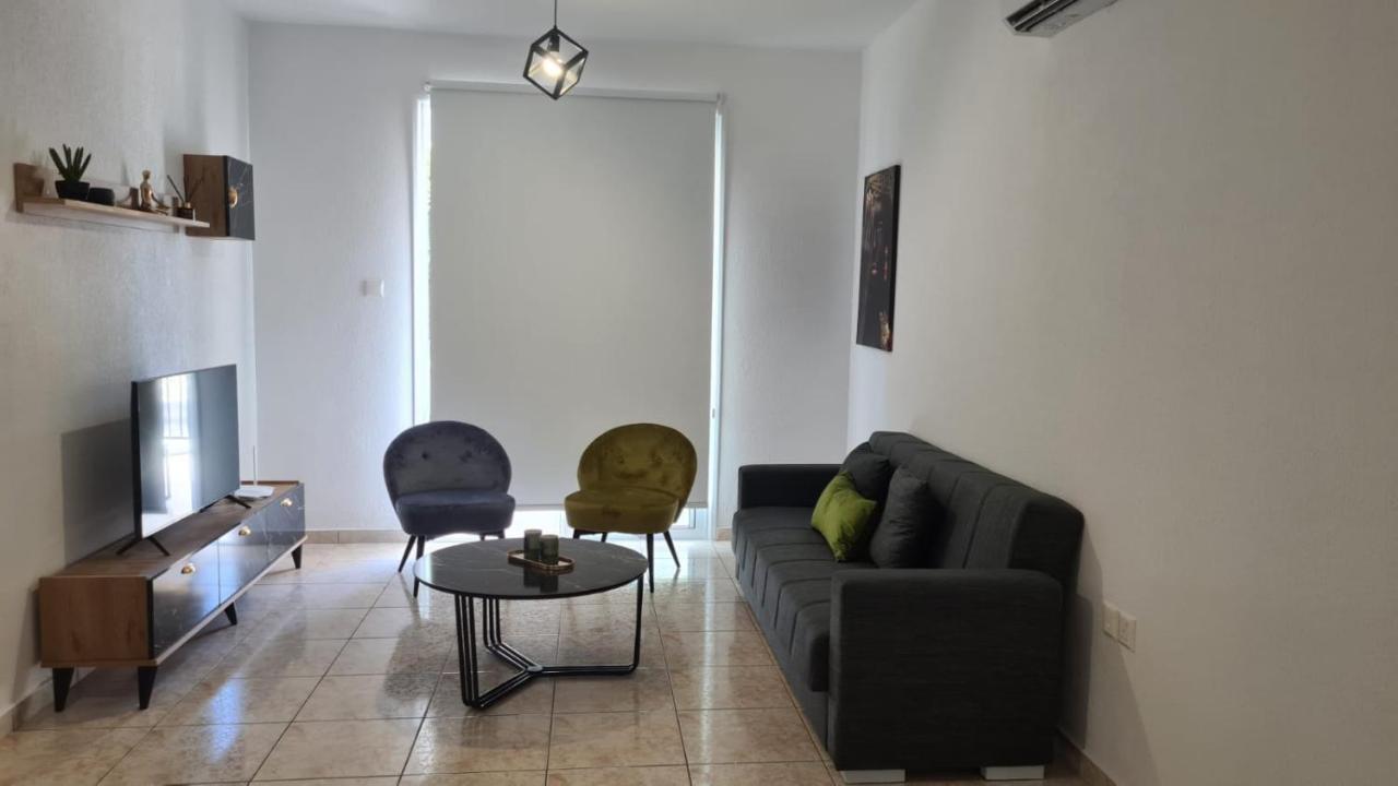 Laertis Apartments - By Imh Travel & Tours Pafos Zewnętrze zdjęcie