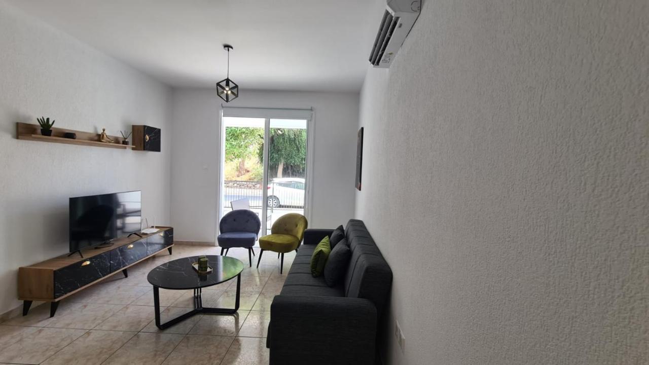 Laertis Apartments - By Imh Travel & Tours Pafos Zewnętrze zdjęcie