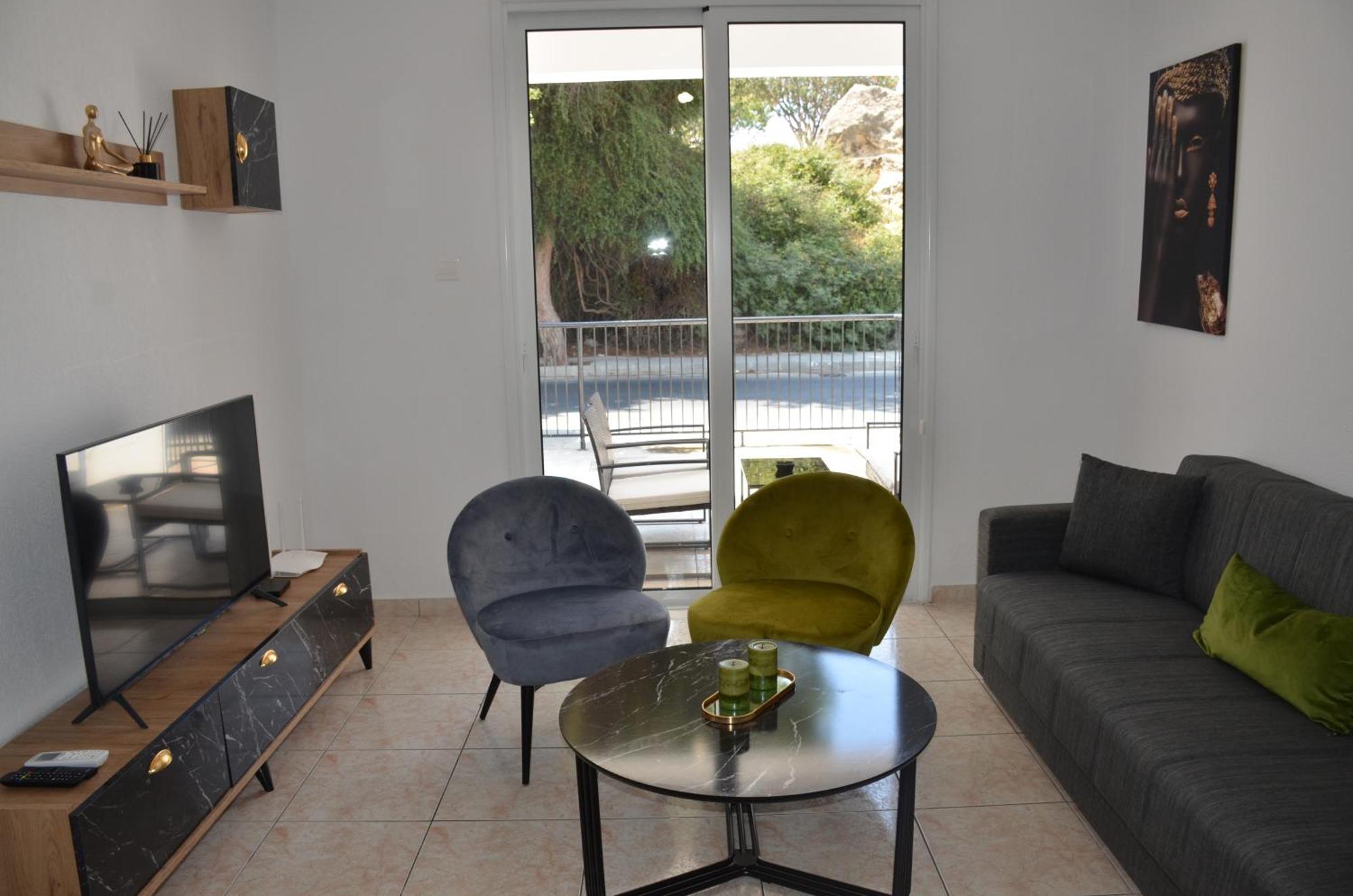 Laertis Apartments - By Imh Travel & Tours Pafos Zewnętrze zdjęcie