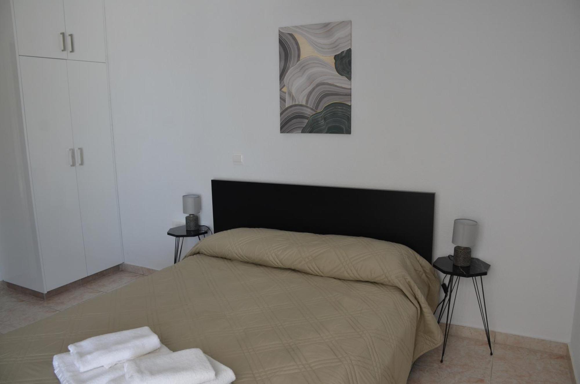 Laertis Apartments - By Imh Travel & Tours Pafos Zewnętrze zdjęcie